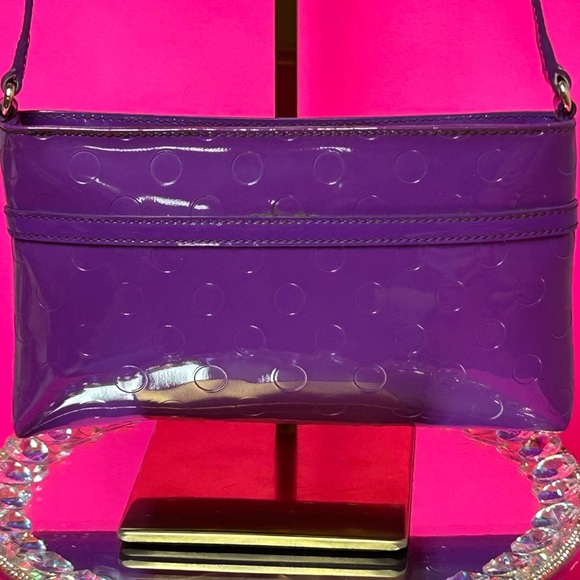 Kate Spade New York Purple Patent Circle-Embossed Shoulder Bag Approx. 9.5 x 5.5 - Picture 3 of 13